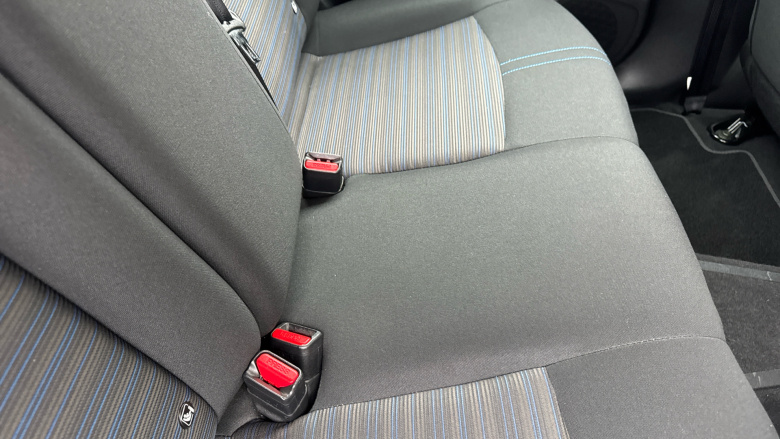 Nissan LEAF 110kW Acenta 39kWh 5dr Auto Electric Hatchback